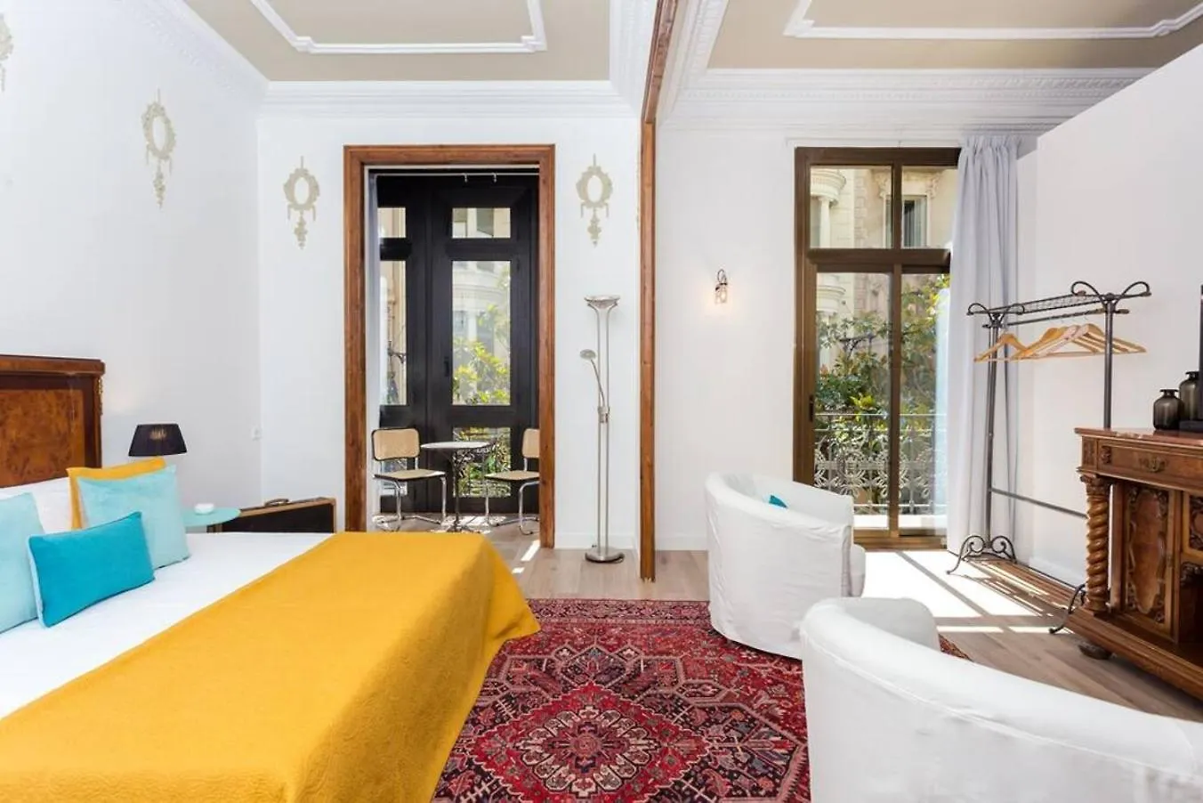 Luxury 4Bdr In Gracia Apartment Barcelona 0*,